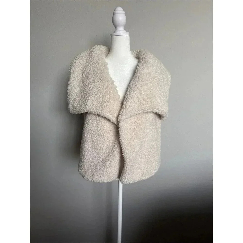 A.N.A. A New Approach Womens cozy open front sweater vest Size M